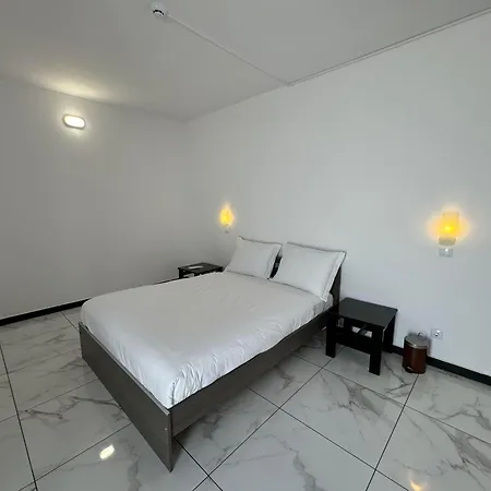 Magna Oura Hotel 3*