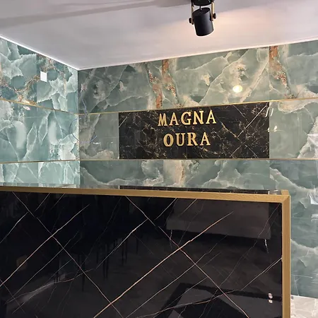 Magna Oura Hotel 3*