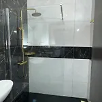 Magna Oura מלון אלבופיירה