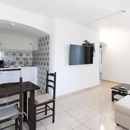 Otel Magna Oura 3*